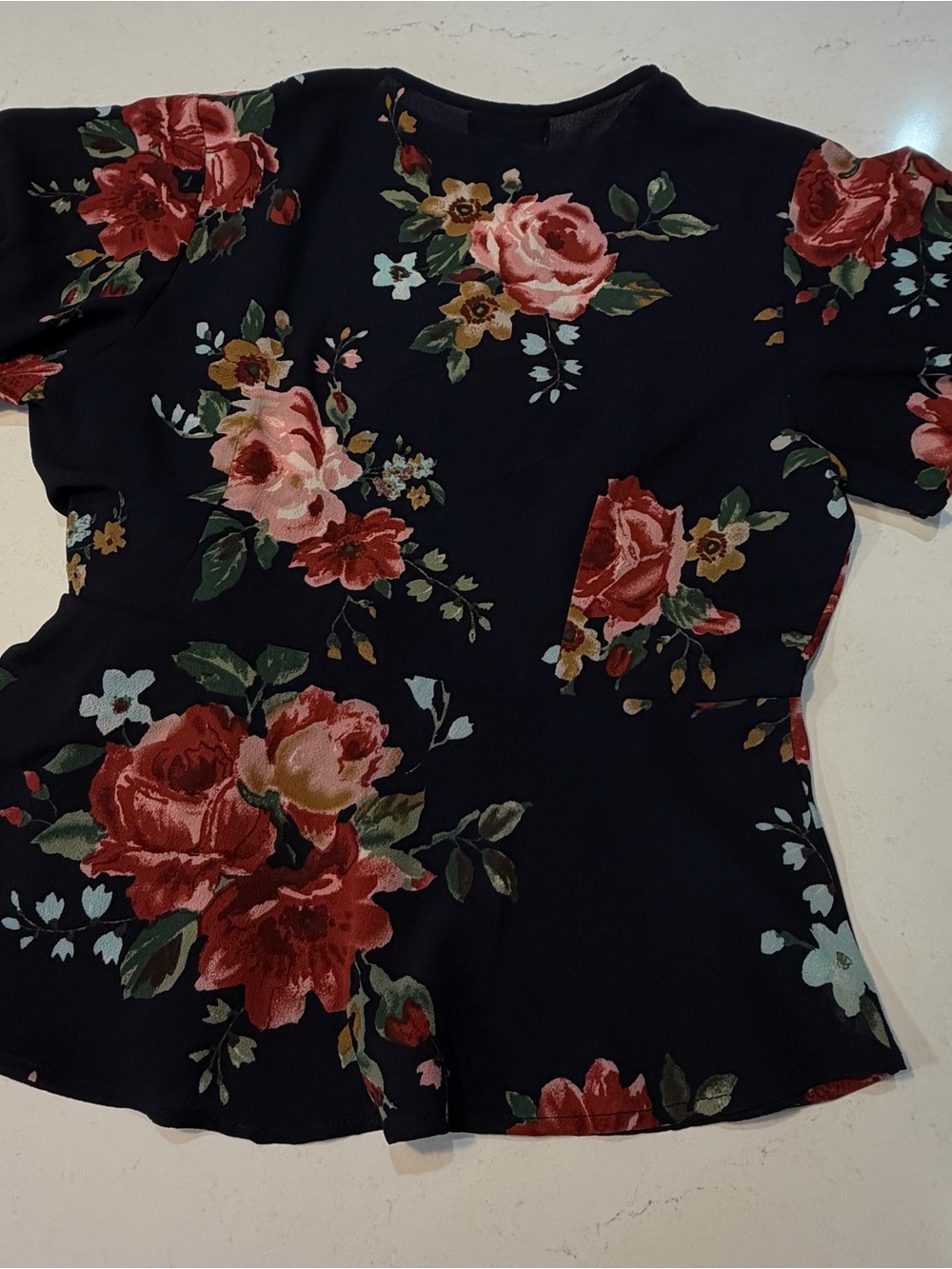 Monteau Navy Floral Flutter Sleeve Wrap-Style Peplum Top – XL - Picture 4 of 6